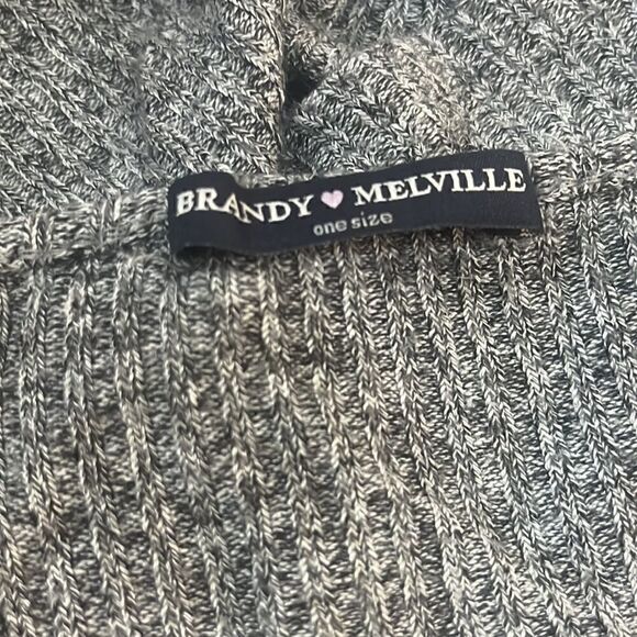 BRANDY MELVILLE HEATHER GRAY SPAGHETTI STRAP ONE SIZE TANK TOP CAMI - Picture 3 of 3